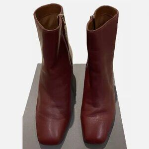 Ankle booties Franco Sarto Cherry Red Leather sz 8